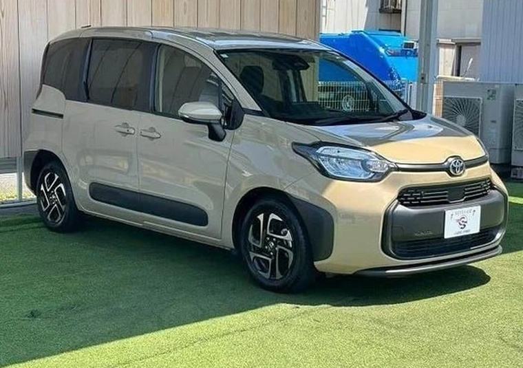 Toyota Sienta III, 2023 из Японии под заказ