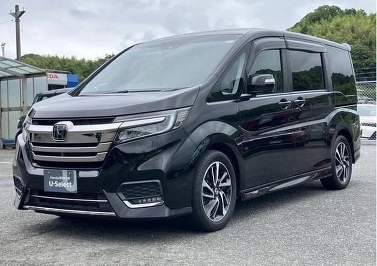 Honda Stepwgn Spada V, 2021 из Японии под заказ